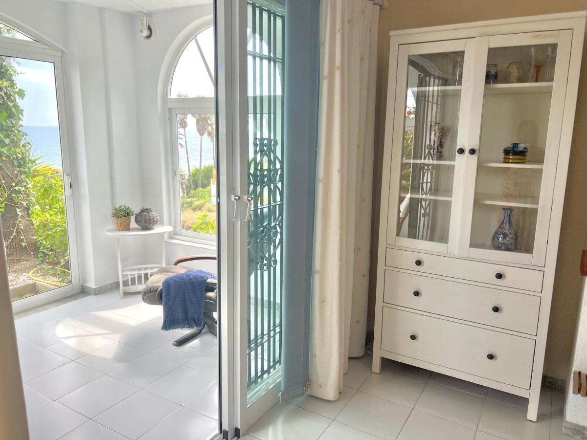 Fabulous Vacation In A 2 Bedroom Townhouse With 2 Terraces Overlooking The Sea, Suitable For 6 People 3 Swimming Pools Tennis And 200 Mts From The Sea El Faro エクステリア 写真
