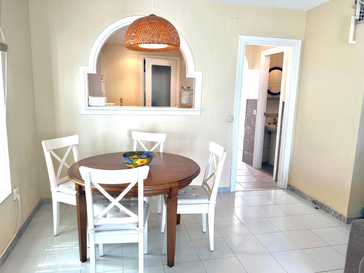 Fabulous Vacation In A 2 Bedroom Townhouse With 2 Terraces Overlooking The Sea, Suitable For 6 People 3 Swimming Pools Tennis And 200 Mts From The Sea El Faro エクステリア 写真
