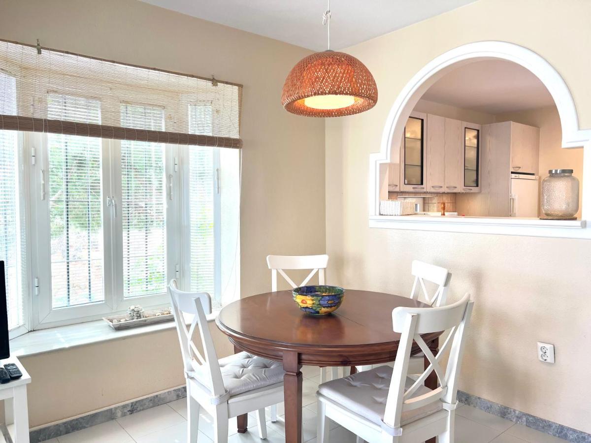 Fabulous Vacation In A 2 Bedroom Townhouse With 2 Terraces Overlooking The Sea, Suitable For 6 People 3 Swimming Pools Tennis And 200 Mts From The Sea El Faro エクステリア 写真