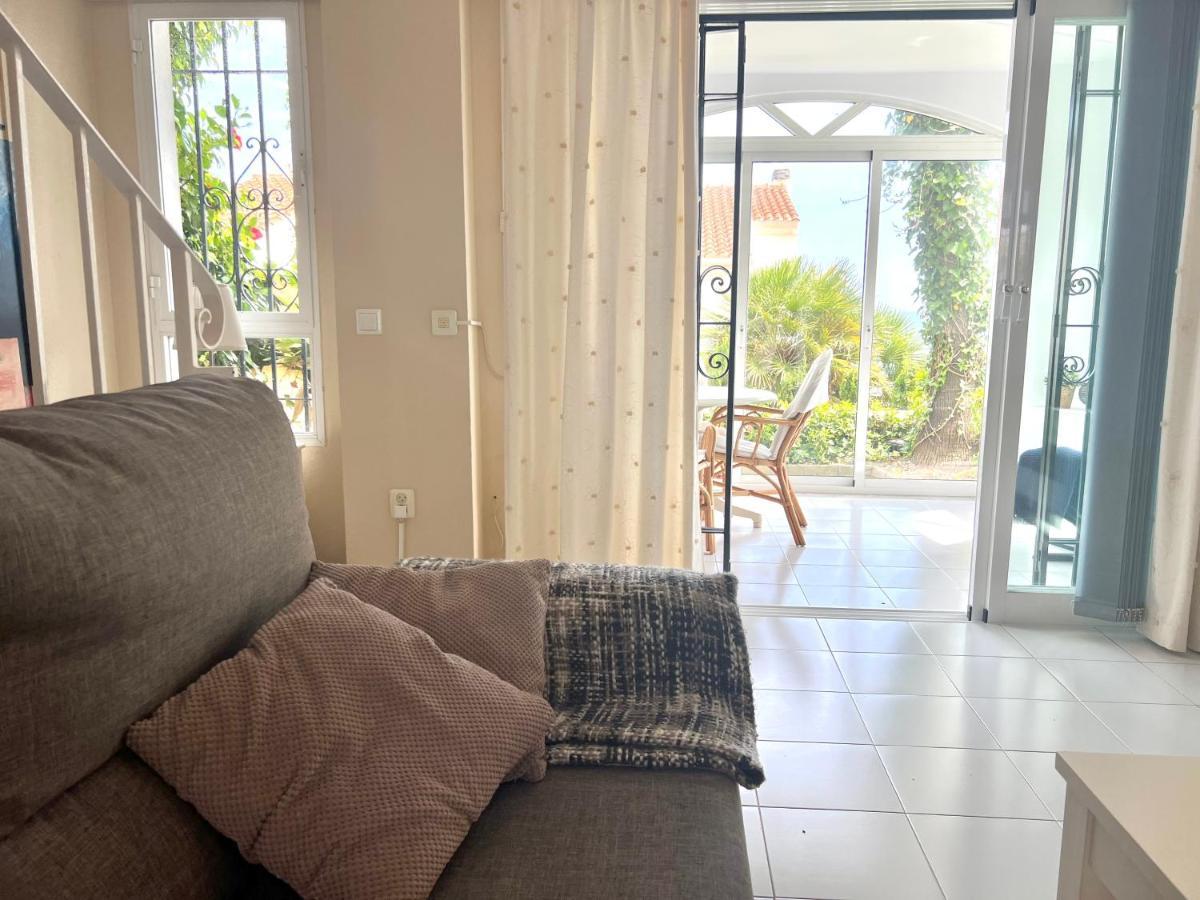 Fabulous Vacation In A 2 Bedroom Townhouse With 2 Terraces Overlooking The Sea, Suitable For 6 People 3 Swimming Pools Tennis And 200 Mts From The Sea El Faro エクステリア 写真