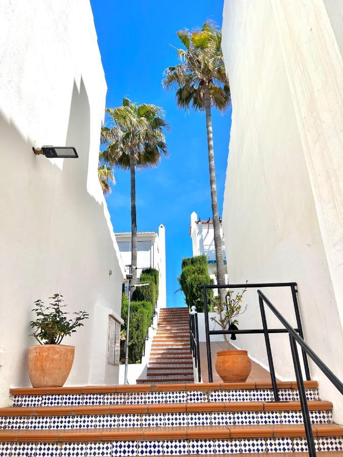 Fabulous Vacation In A 2 Bedroom Townhouse With 2 Terraces Overlooking The Sea, Suitable For 6 People 3 Swimming Pools Tennis And 200 Mts From The Sea El Faro エクステリア 写真